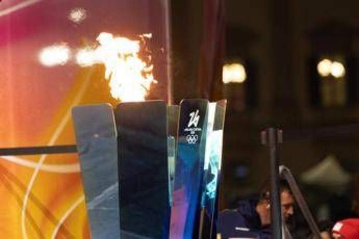 Milano Cortina, via ufficiale alle olimpiadi invernali: cerimonia d'apertura, ospiti e programma