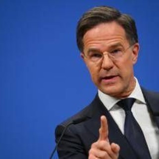 Nato, risposta alla Russia: via all'operazione Sentinella Orientale