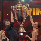 Andrea Delogu trionfa a Ballando con le stelle: "Grazie alla mia famiglia e al mio maestro Nikita" Andrea Delogu trionfa a Ballando con le stelle: "Grazie alla mia famiglia e al mio maestro Nikita"