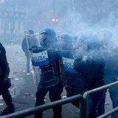 Askatasuna, Piantedosi oggi in Senato. Scontro con le opposizioni, Meloni rilancia su unità