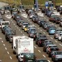 Primo weekend di esodo da bollino rosso, agosto in nero: ecco tutte le strade a rischio traffico