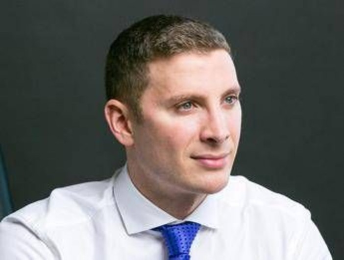 Pax Silica, Helberg attacca i regolamenti Ue: "Così l’Europa resta indietro" Pax Silica, Helberg attacca i regolamenti Ue: "Così l’Europa resta indietro"