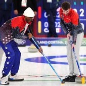 Snoop Dogg e il curling, scoppia l'amore a Milano Cortina
