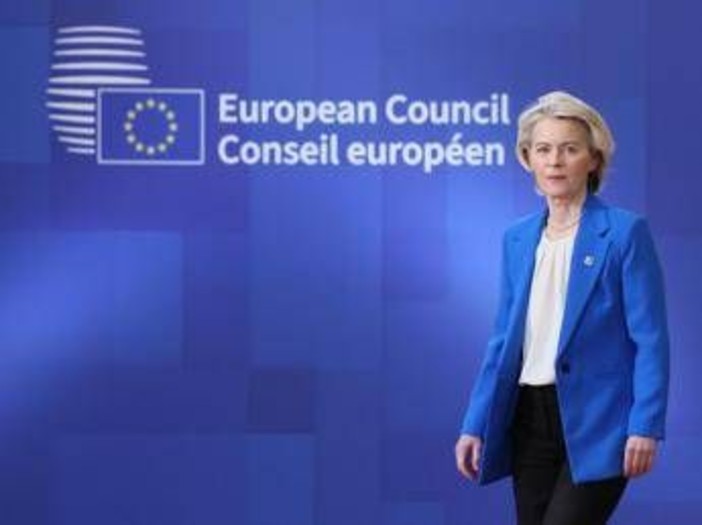 Ue, von der Leyen mette in riga i commissari: la 'ramanzina' della presidente