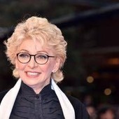 Funerali Bonaccorti, il messaggio di Renato Zero: "Lascerò aperta la porta"