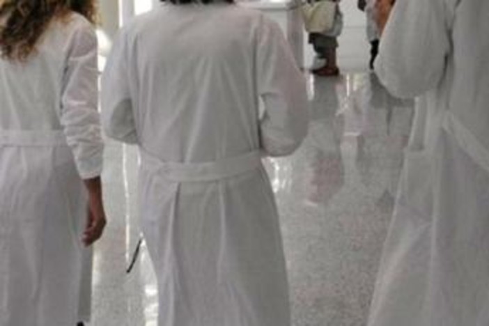 Ordini dei medici: "Bene 54mila iscritti a Medicina ma 1 su 2 dovrà rinunciare" Ordini dei medici: "Bene 54mila iscritti a Medicina ma 1 su 2 dovrà rinunciare"