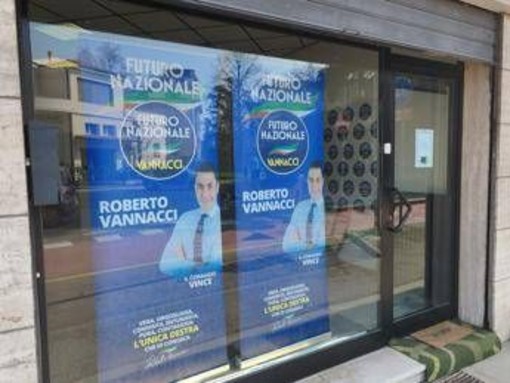 Futuro nazionale di Vannacci apre sede vicino a Predappio, la guida il legale che difende i saluti romani