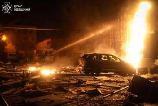 Ucraina, nuovi attacchi russi. Rubio: "Spero di vedere Zelensky a Monaco"