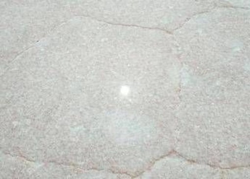 Bolivia, spiegato 'effetto specchio' della distesa salata Salar de Uyuni Bolivia, spiegato 'effetto specchio' della distesa salata Salar de Uyuni