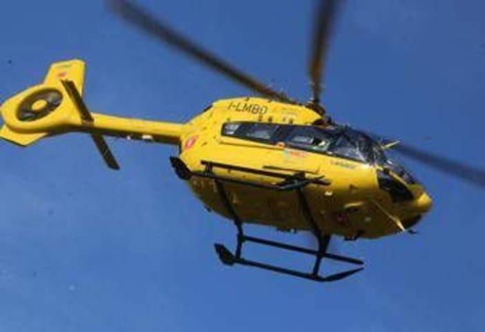 Elicottero precipitato sul lago Maggiore, un morto Elicottero precipitato sul lago Maggiore, un morto