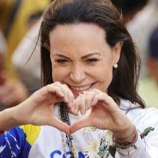 Venezuela, Machado vola a Washington, missione 'far cambiare idea a Trump'