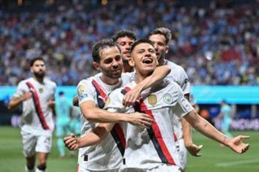 Claudio Echeverri, chi è il trequartista del City nel mirino della Roma Claudio Echeverri, chi è il trequartista del City nel mirino della Roma