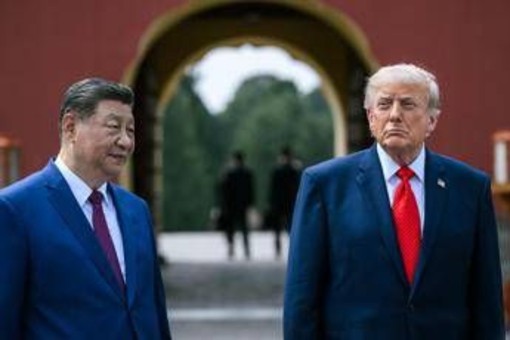 Dalla bomba agli algoritmi: perché Trump e Xi cercano regole per la corsa all’AI