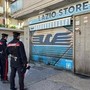Ostia, bomba carta davanti a Lazio store: acquisite immagini da telecamere di videosorveglianza