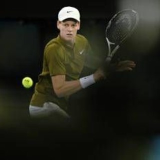Sinner ko agli Australian Open, Bertolucci lo difende: "Si può anche perdere" Sinner ko agli Australian Open, Bertolucci lo difende: "Si può anche perdere"
