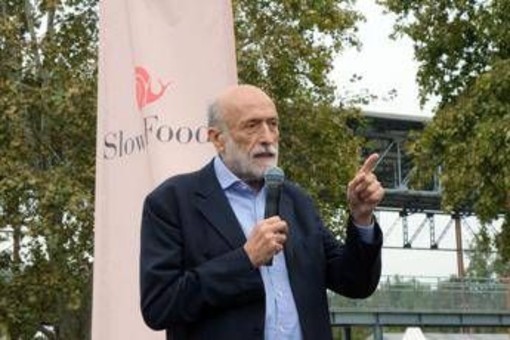 E' morto Carlo Petrini, addio al fondatore di Slow Food: aveva 76 anni