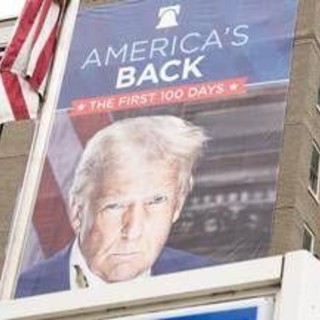 Trump lancia l'auto-deportazione, mille dollari a migranti per lasciare gli Usa