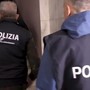 Faceva propaganda all’Isis e aveva tutorial per bombe, arrestato 16enne a Como Faceva propaganda all’Isis e aveva tutorial per bombe, arrestato 16enne a Como