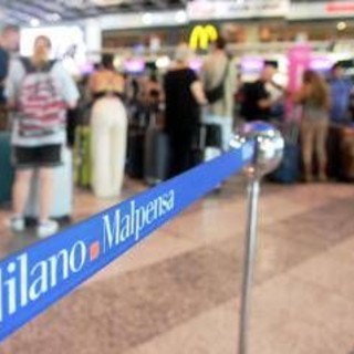 Voli, liquidi senza limiti nel bagaglio a mano: in quali aeroporti italiani è già possibile