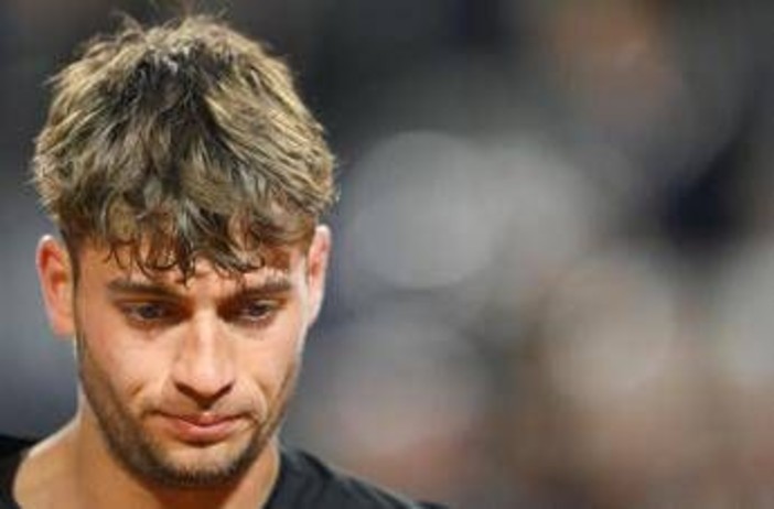 Internazionali, Cobolli eliminato e deluso: "Mi rode il c**o" Internazionali, Cobolli eliminato e deluso: "Mi rode il c**o"