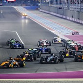 Piastri vince la sprint in Qatar e tiene aperta la lotta per il titolo