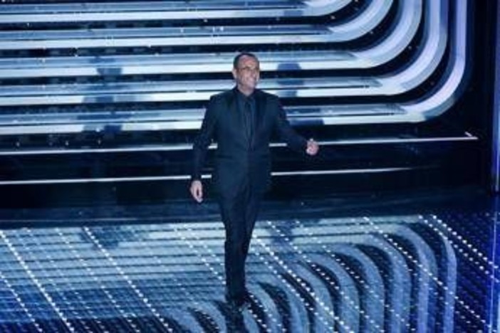 Sanremo, annuncio big slitta di una settimana. Conti: &quot;Rispetto per Vanoni&quot;
