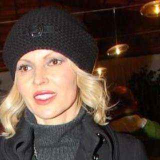 Rita Rusic e il matrimonio con Cecchi Gori: "Non è finito per il tradimento" Rita Rusic e il matrimonio con Cecchi Gori: "Non è finito per il tradimento"