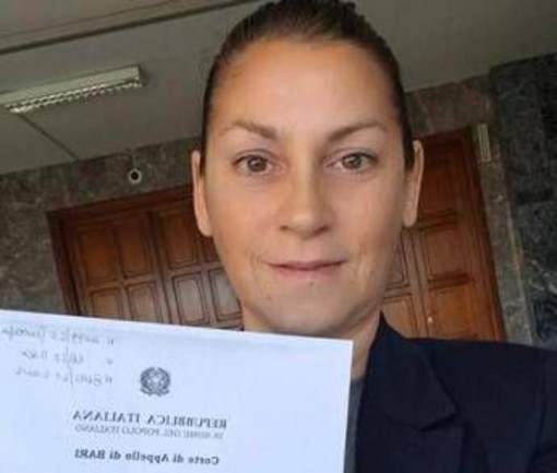 Video hard e sesso con minori, assolta in Appello maestra di Bari: potrà tornare a insegnare Video hard e sesso con minori, assolta in Appello maestra di Bari: potrà tornare a insegnare