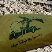 Milano, in corteo con bandiera Hezbollah: indagata per istigazione a terrorismo