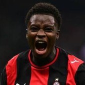 Milan-Bologna, Theate, che disastro: Cissè ringrazia e fa 1-1 Milan-Bologna, Theate, che disastro: Cissè ringrazia e fa 1-1