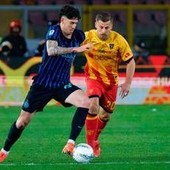 Bastoni travolto dai fischi, il 'castigo' in Lecce-Inter per caso Kalulu