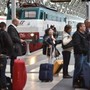 Scioperi a novembre, il calendario: tutte le date 'nere' del mese. Dagli aerei ai treni, dalla scuola al trasporto pubblico locale