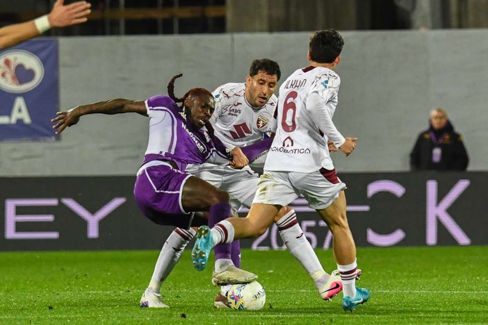 Maripan gela la Fiorentina, il Toro pareggia 2-2 in extremis