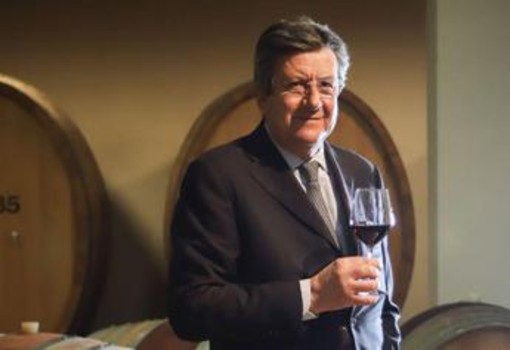 Morto Franco Bernabei, addio a Mister Sangiovese e maestro dell'enologia italiana Morto Franco Bernabei, addio a Mister Sangiovese e maestro dell'enologia italiana