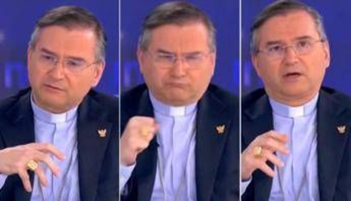 Segna il portiere del Benfica, delirio in tv e il cardinale 'salta'