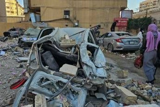 Iran sotto attacco, Teheran risponde ai missili. Israele colpisce il Libano: oltre 30 morti a Beirut