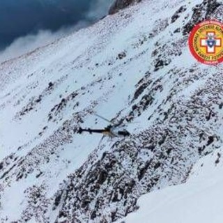 Marmolada, freerider 31enne travolto da valanga: è grave