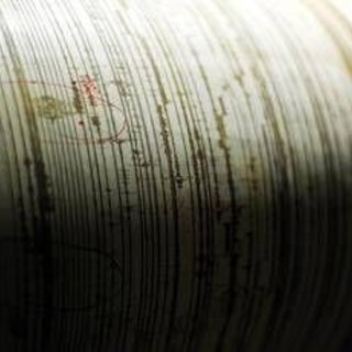 Terremoto oggi a Caserta, forte scossa di terremoto: paura tra la popolazione, avvertita fino a Napoli e Benevento Terremoto oggi a Caserta, forte scossa di terremoto: paura tra la popolazione, avvertita fino a Napoli e Benevento