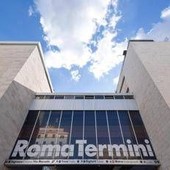 Autorità Trasporti: sanzione di 1,75 milioni a Rfi per stop a Termini del 2 ottobre 2024