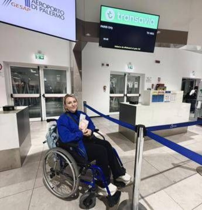 Angela Grignano, dopo 8 anni al via il processo per l'esplosione di Parigi: "Persi quasi la gamba, ora voglio giustizia" Angela Grignano, dopo 8 anni al via il processo per l'esplosione di Parigi: "Persi quasi la gamba, ora voglio giustizia"