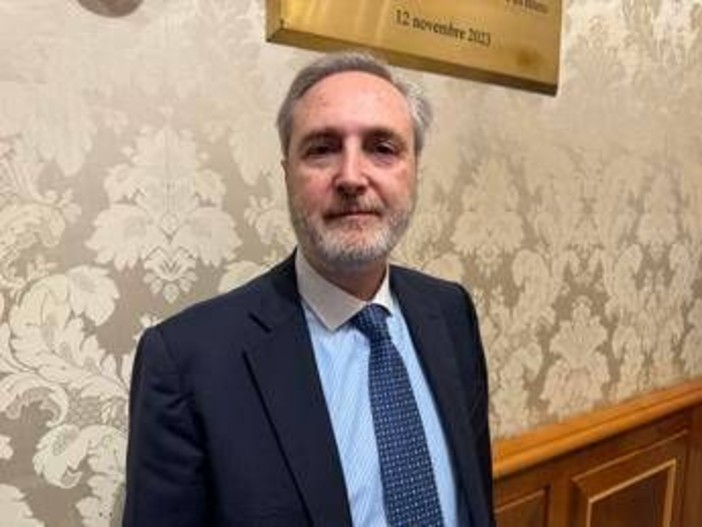 Benessere cervello, Leonardi (Salute): "Ministero punta su stili di vita sani e Fondo Alzheimer"