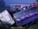 Scontro tra autocarro e macchina nel Modenese: 3 morti