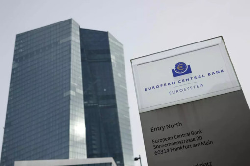 Bce “Per i tassi si terrà conto anche di rischi e incertezza”