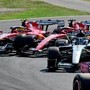 Gp Monza, scintille alla partenza: contatto Leclerc-Hamilton, poi Charles finisce a muro Gp Monza, scintille alla partenza: contatto Leclerc-Hamilton, poi Charles finisce a muro