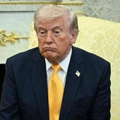 Iran, Trump senza freni: accuse agli alleati e 'giravolta' su Hormuz Iran, Trump senza freni: accuse agli alleati e 'giravolta' su Hormuz