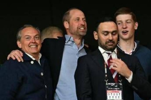 Aston Villa segna, principe William 'impazzisce': gioia in finale di Europa League