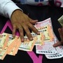 Lotteria da record, vince 1,8 miliardi con il Powerball negli Usa Lotteria da record, vince 1,8 miliardi con il Powerball negli Usa