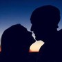 Il glutine passa attraverso un bacio? Studio risponde alle paure dei celiaci
