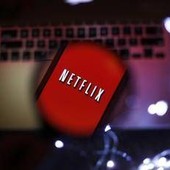 Netflix, tribunale: "Illegittimi aumenti abbonamenti 2017-24, rimborsi fino a 500 euro"