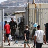 Ceuta, ancora 5mila migranti in città: "Emergenza non è finita"
